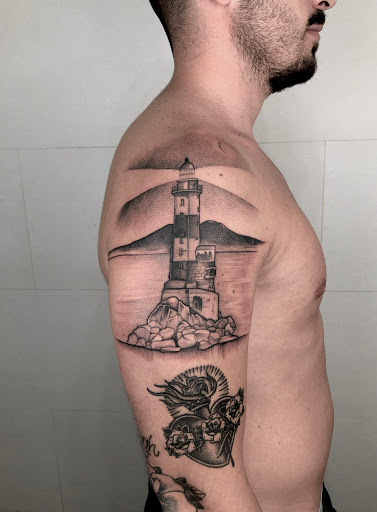Play Tattoo