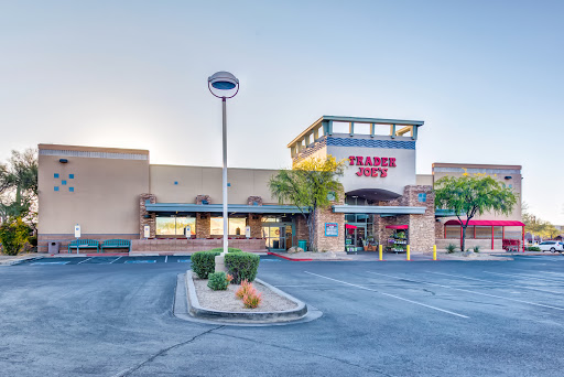 Shopping Mall «Scottsdale Promenade», reviews and photos, 16427 N Scottsdale Rd, Scottsdale, AZ 85254, USA