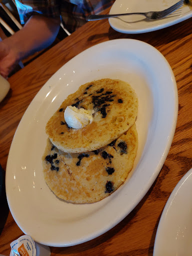 American Restaurant «Cracker Barrel Old Country Store», reviews and photos, 1301 League Line Rd, Conroe, TX 77304, USA