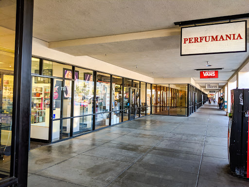 Shopping Mall «Pismo Beach Premium Outlets», reviews and photos, 333 5 Cities Dr, Pismo Beach, CA 93449, USA