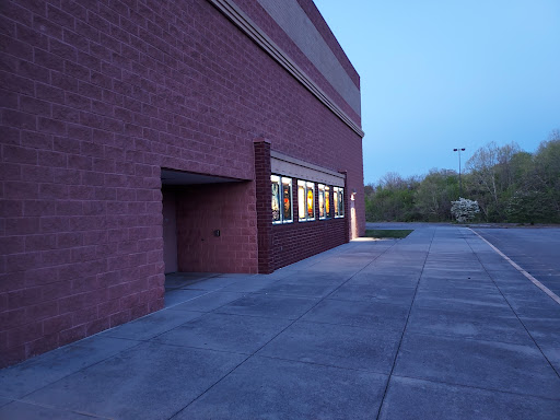 Movie Theater «AMC Classic Knoxville 16», reviews and photos, 200 N Peters Rd, Knoxville, TN 37923, USA
