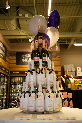 Wine Store «Total Wine & More», reviews and photos, 13055-C Lee Jackson Memorial Hwy, Fairfax, VA 22033, USA