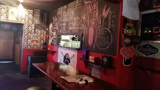 Bar & Grill «Rockn Angels Bar Restaurant, Karaoke & Live Music», reviews and photos, 7200 N Dixie Hwy, Boca Raton, FL 33487, USA