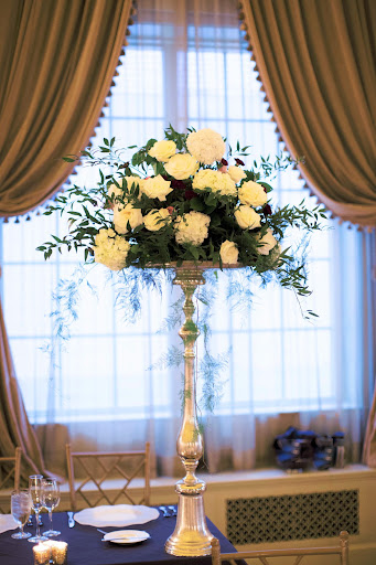 Florist «Stems Florist», reviews and photos, 210 St Francois St, Florissant, MO 63031, USA