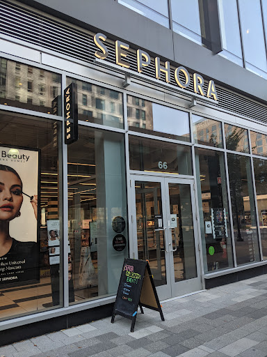 Cosmetics Store «SEPHORA», reviews and photos, 800 Boylston St, Boston, MA 02199, USA