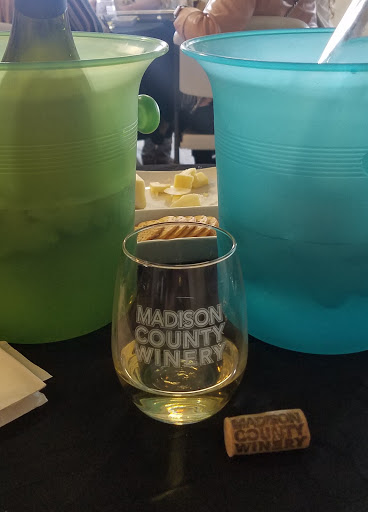 Winery «Madison County Winery», reviews and photos, 3021 St Charles Rd, St Charles, IA 50240, USA