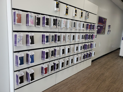 Cell Phone Store «MetroPCS Authorized Dealer», reviews and photos, 3334 US-19, Holiday, FL 34691, USA