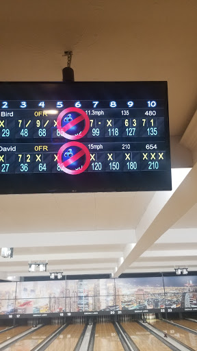 Bowling Alley «Emerald Lanes», reviews and photos, 140 Oakway Rd, Eugene, OR 97401, USA