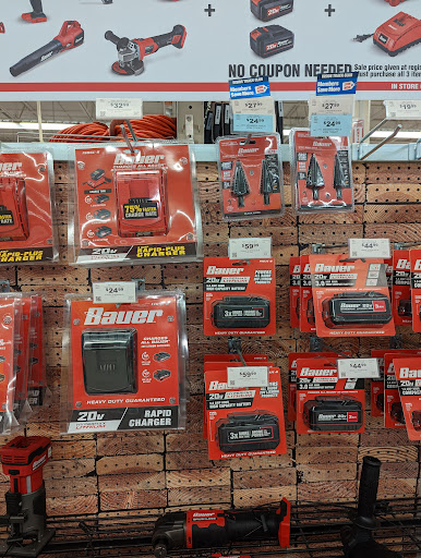 Hardware Store «Harbor Freight Tools», reviews and photos, 34600 Warren Rd, Westland, MI 48185, USA