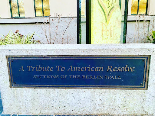 Historical Landmark «Berlin Wall», reviews and photos, 585 Franklin St, Mountain View, CA 94041, USA
