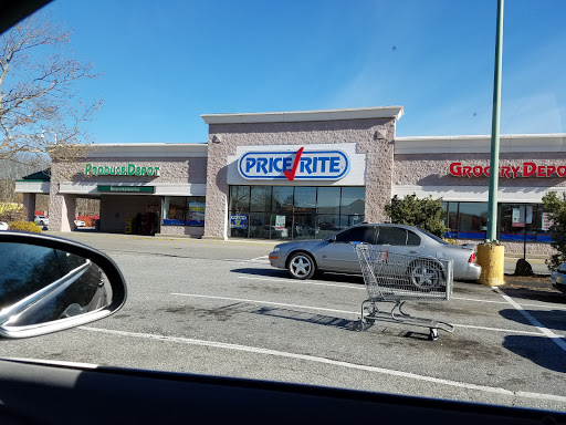 Grocery Store «Price Rite of Willimantic», reviews and photos, 60 Cantor Dr, Willimantic, CT 06226, USA