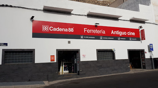 Ferretería Antiguo Cine