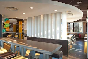 McDonald's Magny-en-Vexin image