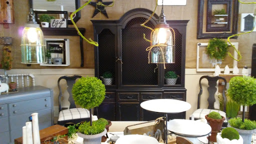 General Store «The Attic Finds», reviews and photos, 8829 Dixie Hwy, Ira Township, MI 48023, USA