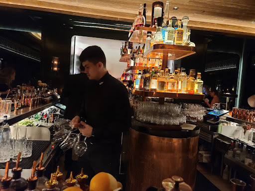 Shopping Mall «Scottsdale Waterfront», reviews and photos, 7135 E Camelback Rd #165, Scottsdale, AZ 85251, USA