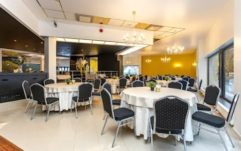 Dzingel Buffet Restaurant image