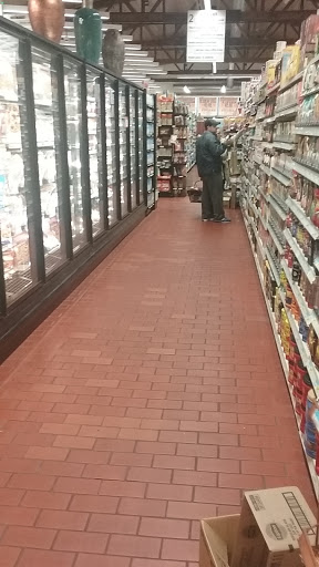 Produce Market «Morse Fresh Market», reviews and photos, 1430 W Morse Ave, Chicago, IL 60626, USA