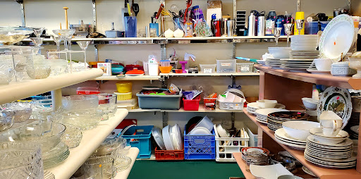 Thrift Store «Life Center Thriftshop», reviews and photos, 6331 6th Ave, Tacoma, WA 98406, USA