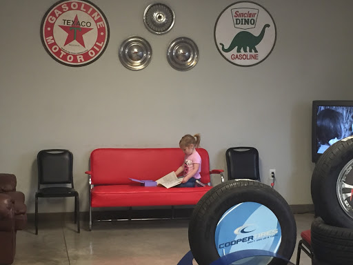 Tire Shop «Stone Tire & Automotive», reviews and photos, 302 E Beebe Capps Expy, Searcy, AR 72143, USA