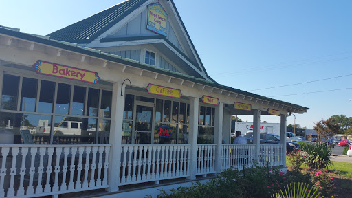 Coffee Shop «Front Porch Cafe», reviews and photos, 300 US-64, Manteo, NC 27954, USA