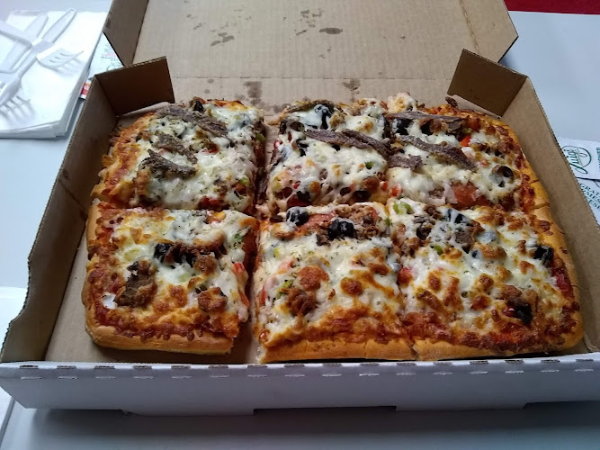 #1 best pizza place in Omaha - Orsi's Italian Bakery & Pizzeria