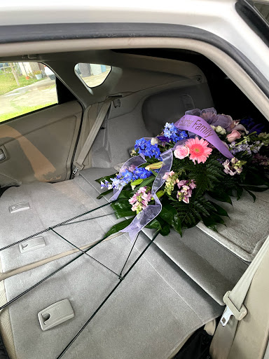 Florist «Angel Blooms Florist», reviews and photos, 2026 SW Loop 410, San Antonio, TX 78227, USA
