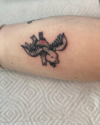 Explore basketball tattoo ideas leg, creative tattoo ideas in Belgrade, available at The Loyal Sparrow Tattoo and Piercing