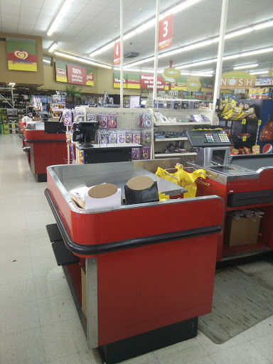 Grocery Store «Grocery Outlet Bargain Market», reviews and photos, 4157 NW U.S. 101 #101, Lincoln City, OR 97367, USA