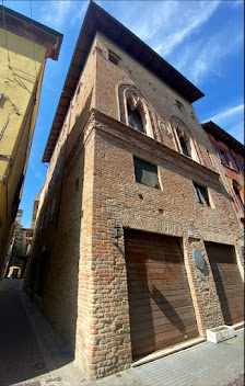 Palazzo Grossi Via Garibaldi, 84, 29017 Fiorenzuola d'Arda PC, Italia