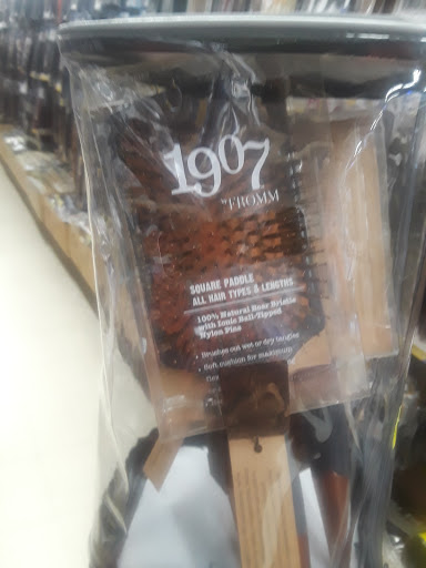 Beauty Supply Store «Lister Beauty Supply», reviews and photos, 87 Main St, Hempstead, NY 11550, USA