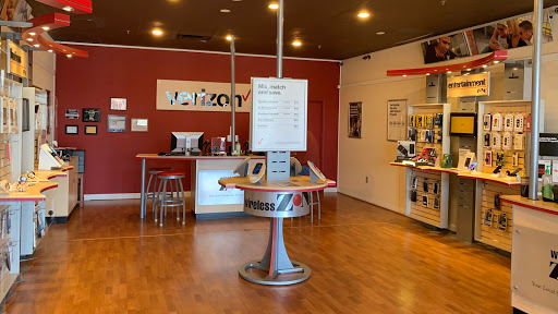 Cell Phone Store «Verizon Authorized Retailer - Wireless Zone», reviews and photos, 1700 Kingfisher Dr #12, Frederick, MD 21701, USA