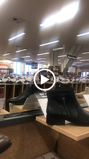 Shoe Store «DSW Designer Shoe Warehouse», reviews and photos, 300 E Colorado Blvd #250, Pasadena, CA 91101, USA