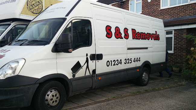 Reviews of S & S Removals in Bedford - Moving company