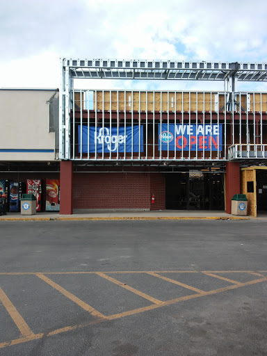 Grocery Store «Kroger», reviews and photos, 1905 N Jackson St #500, Tullahoma, TN 37388, USA