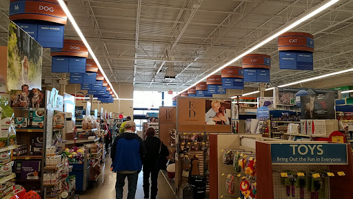 Pet Supply Store «PetSmart», reviews and photos, 50 International Dr S, Flanders, NJ 07836, USA