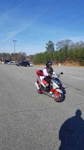 Movie Theater «AMC Dine-In Athens 12», reviews and photos, 1575 Lexington Rd, Athens, GA 30605, USA