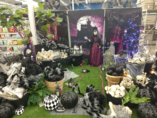 Home Goods Store «At Home», reviews and photos, 12025 N 32nd St, Phoenix, AZ 85028, USA