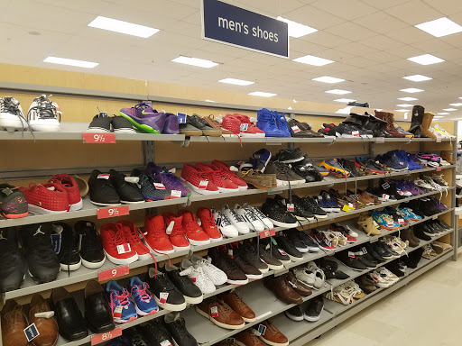 Department Store «Marshalls», reviews and photos, 8249 W Golf Rd, Niles, IL 60714, USA