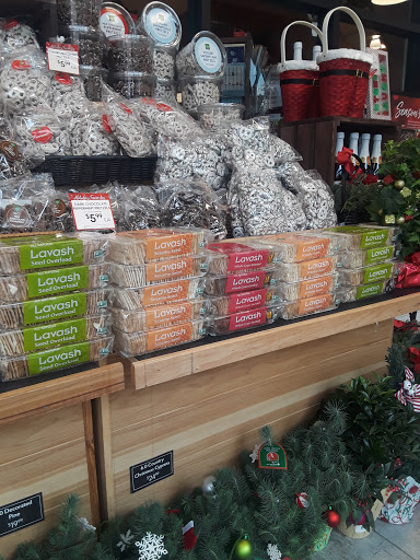 Grocery Store «The Fresh Market», reviews and photos, 8208-18 Germantown Ave, Philadelphia, PA 19118, USA