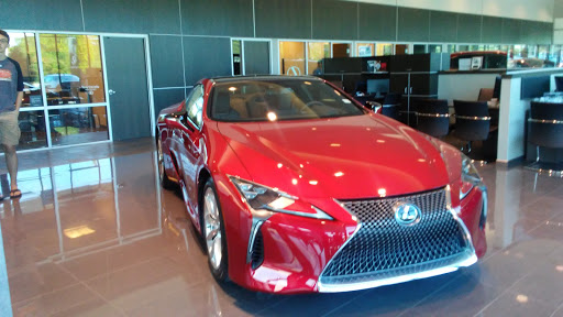 Lexus Dealer «Lexus of Highland Park», reviews and photos, 2930 Skokie Valley Rd, Highland Park, IL 60035, USA