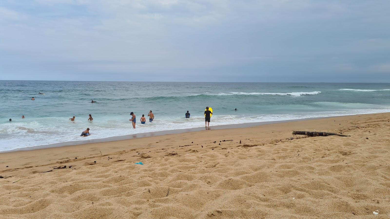 Fotografie cu Salt Rock beach amplasat într-o zonă naturală