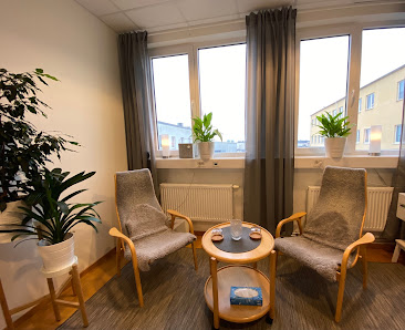 Åhlin Psykiatri AB Fabriksgatan 4, 531 60 Lidköping, Sverige