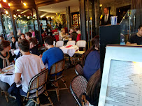 Atmosphère du Restaurant français Café des officiers à Paris - n°16