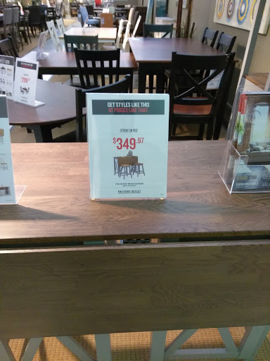 Furniture Store «Value City Furniture», reviews and photos, 37001 Warren Rd, Westland, MI 48185, USA