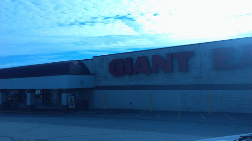 Supermarket «Giant Eagle Supermarket», reviews and photos, 300 Tri-County Plaza, Belle Vernon, PA 15012, USA