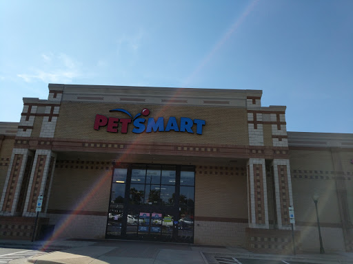 Pet Supply Store «PetSmart», reviews and photos, 8111 Brier Creek Pkwy, Raleigh, NC 27617, USA