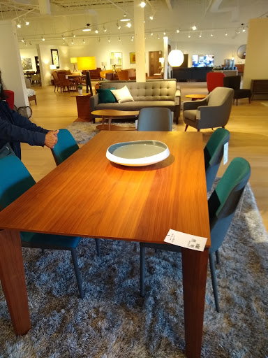 Furniture Store «Dania», reviews and photos, 1001 Skokie Blvd, Northbrook, IL 60062, USA