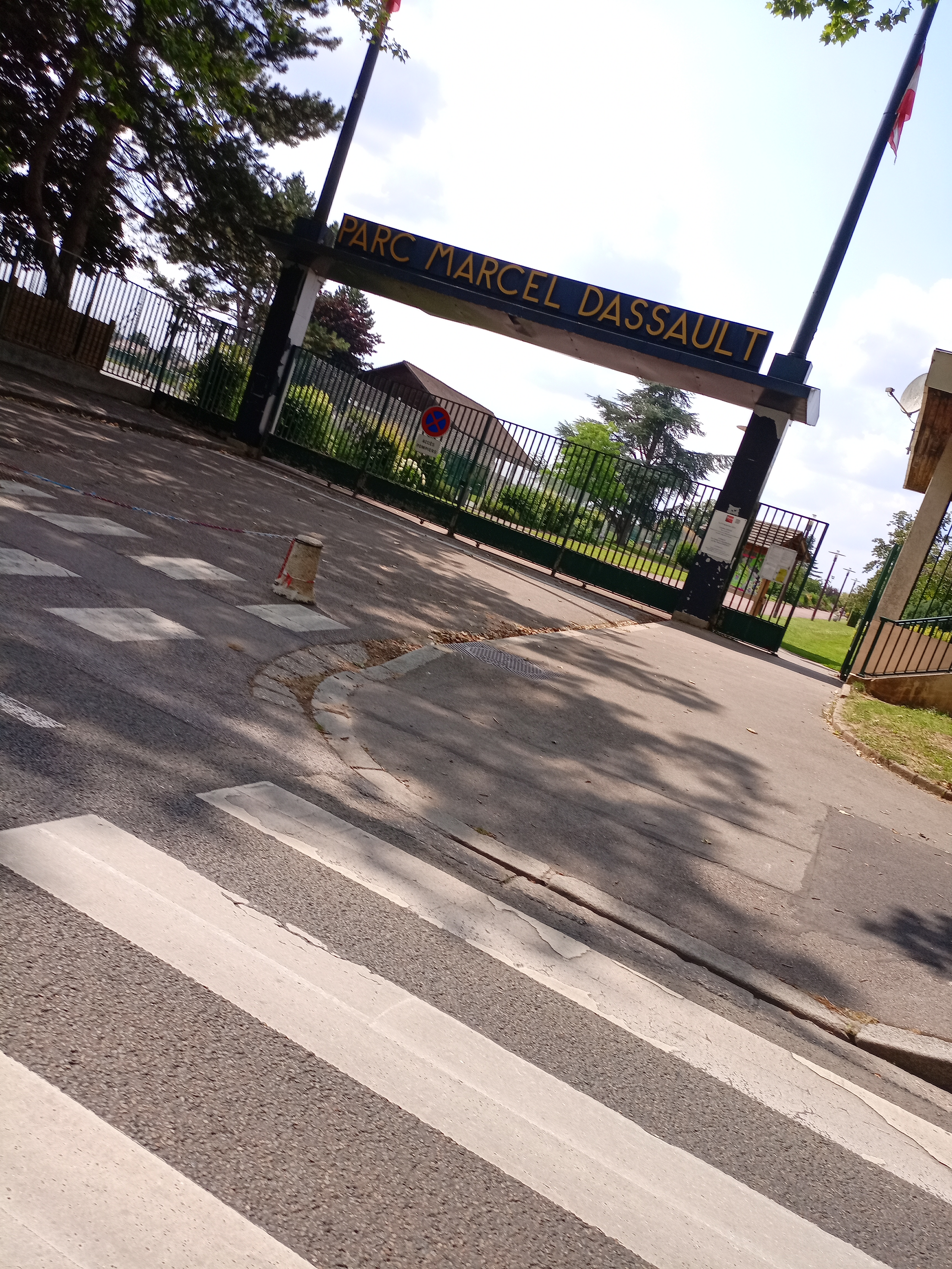 Photo n° 3 de l'avis de Lewis.a fait le 21/07/2021 à 14:03