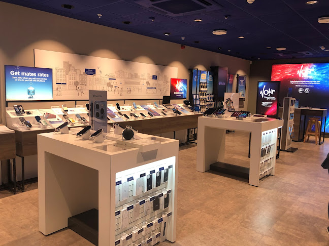 Reviews of O2 Shop Belfast - Connswater in Belfast - Cell phone store
