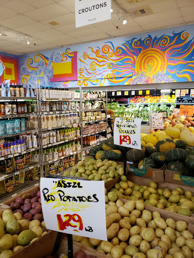 Grocery Store «Horrocks Market», reviews and photos, 4455 Breton Rd SE, Kentwood, MI 49508, USA